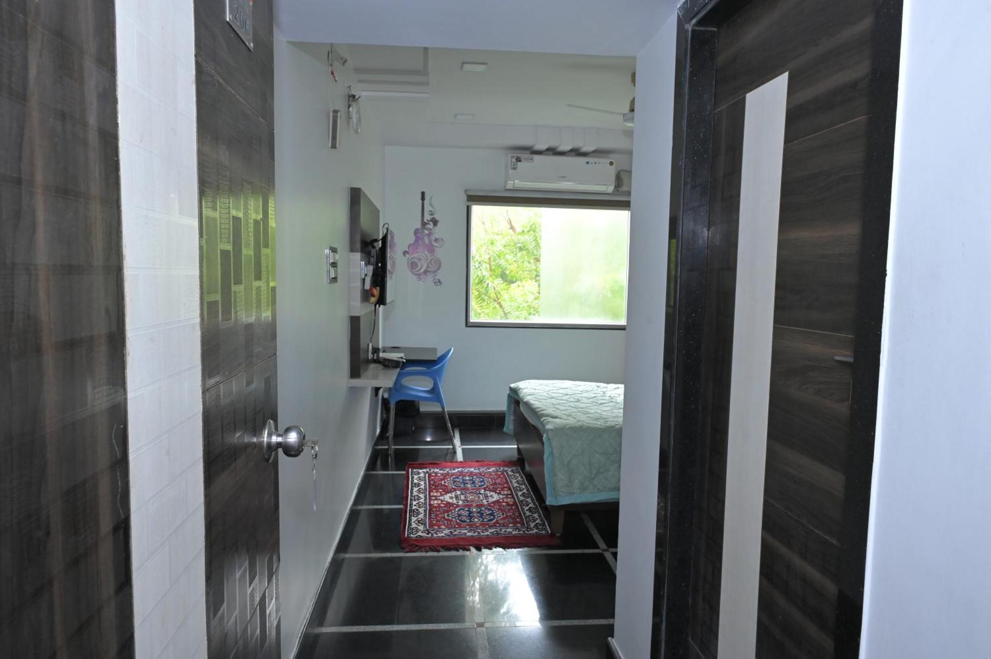 Anyhour Stay Gannavaram Kültér fotó